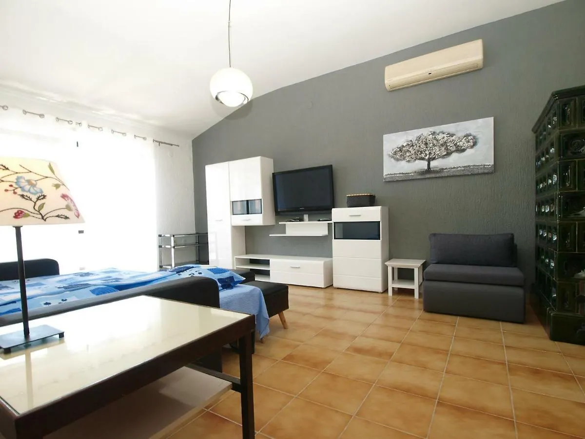 Villa House Puntizela With Pool 747 Pula 0*,  Kroatien
