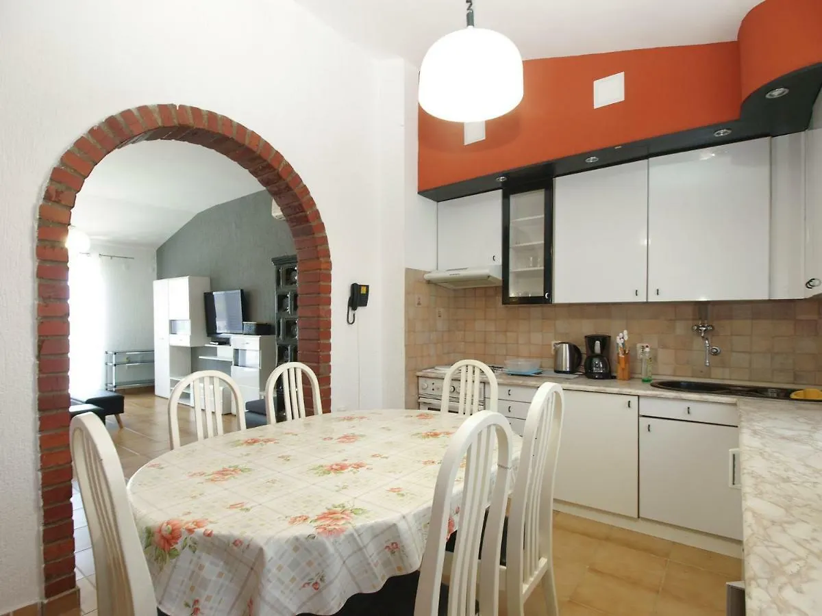 Villa House Puntizela With Pool 747 Pula 0*,